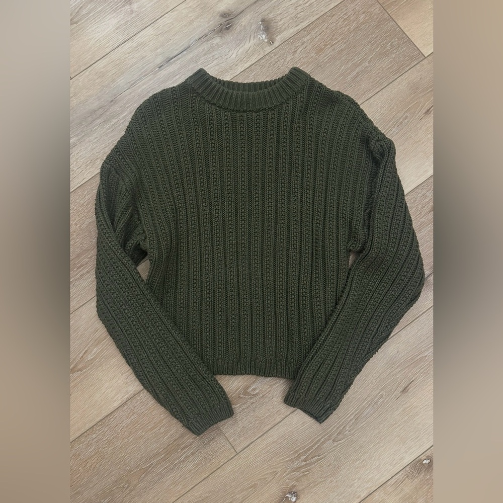 Universal Thread Green Sweater XS